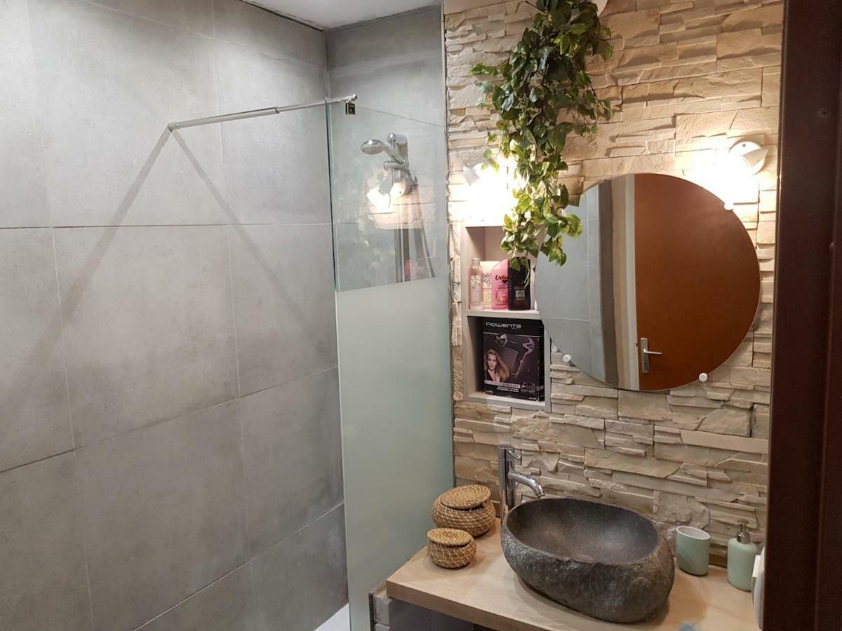 Au Petit Thai - T2 Avec Balcon - Montpellier Centre Leilighet Eksteriør bilde